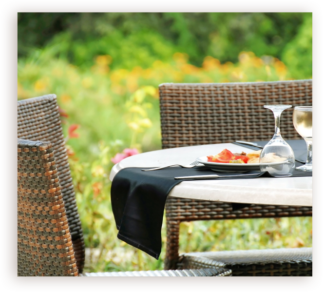 Backyard Garden with Dining Area